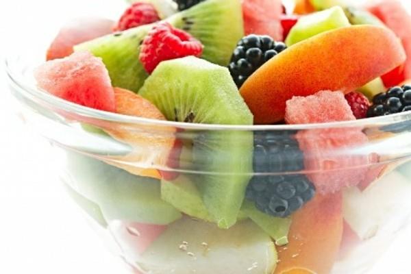 terapeuttinen paasto ekadashi hedelmäsalaatin kanssa
