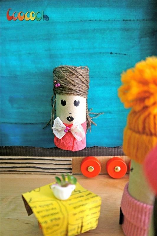 syksyn käsityöt lasten kanssa tekevät syksyn koristeet itse käsityöt wc -paperirullien nukke