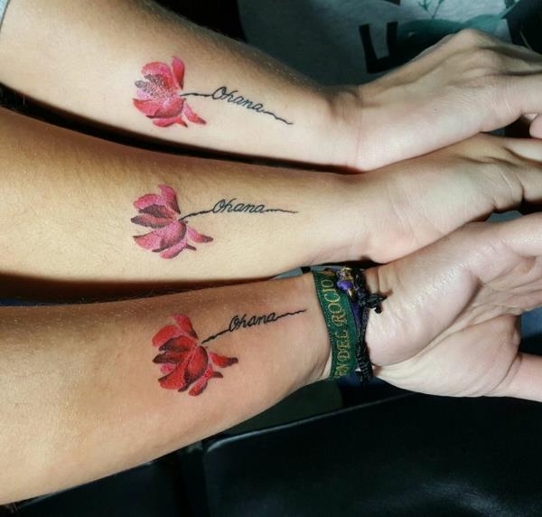 hibiscus ohana tatuointi kyynärvarren ystävyys tatuointi