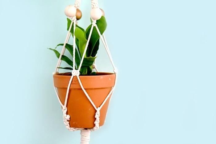 riippukori, joka on valmistettu macrame diy -koristeesta sisä- ja ulkopuolelle