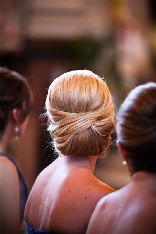 updos tyylikkäitä päivityksiä eri tilaisuuksiin