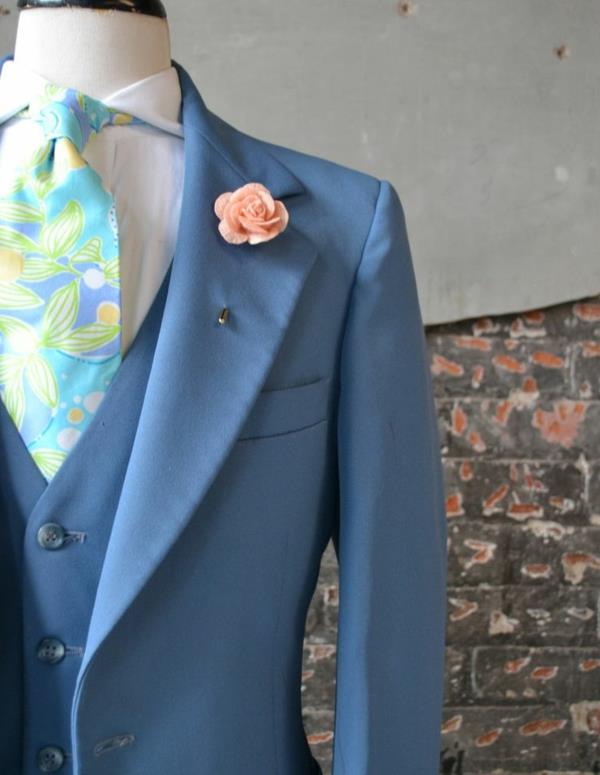 hääpuku miehet sininen solmio kukkakuvio puku sulhanen