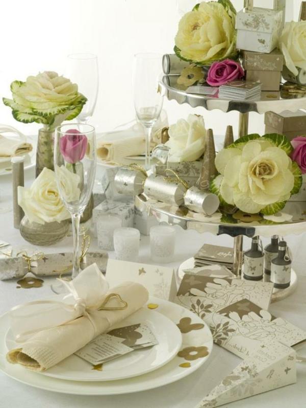 hääpöydän koristelu koristeelliset kaali ruusut