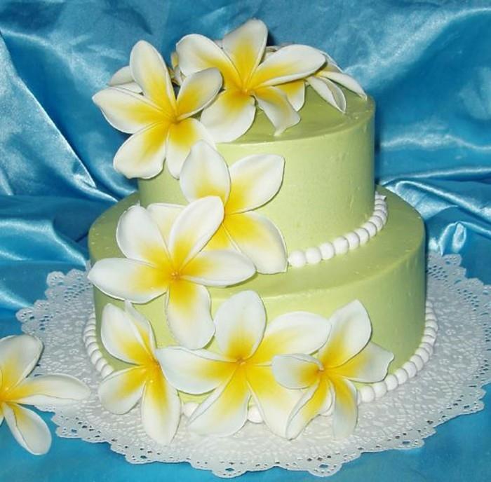 epätavallisia kakkuja häiden Havaijin tunnelmaan