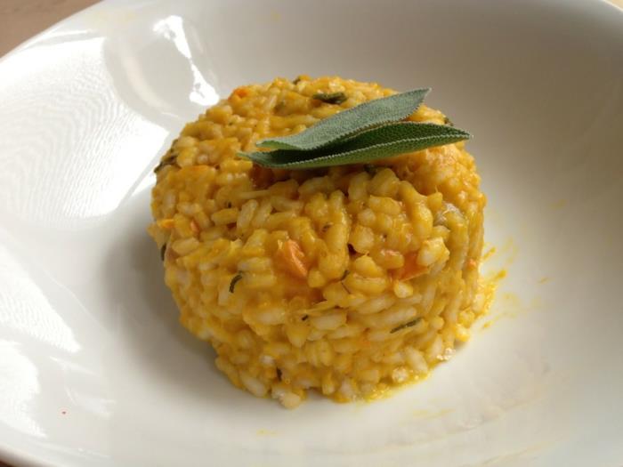 hokkaido kurpitsa risotto salvia