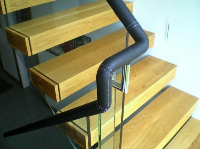 puinen variantti-konsoli-portaikko