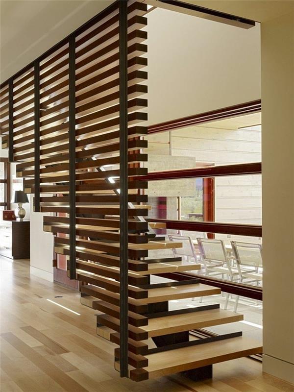 puuseinä puinen verhous maalaismainen tyylikäs portaat