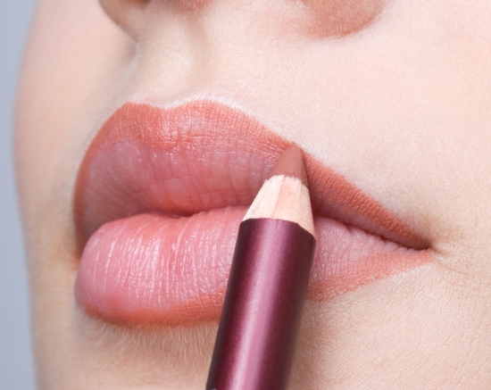 hvordan man anvender lip liner