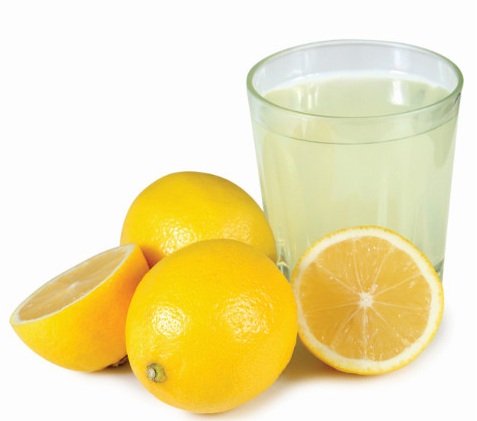 A citromlé gyógyítja a pattanásokat