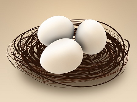 Három tojás egy fészekben