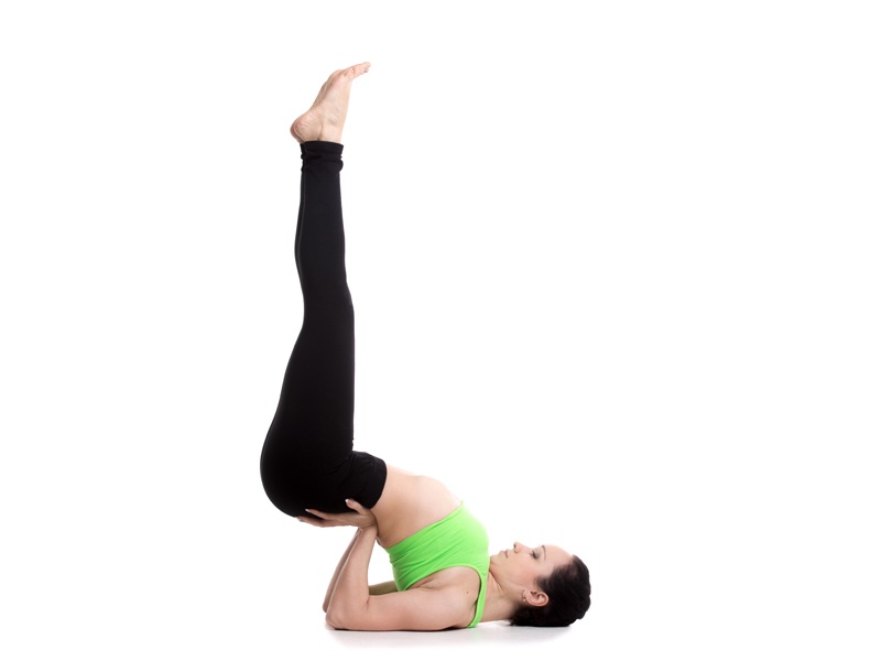 Sådan udføres Viparita Karani Asana og dets sundhedsmæssige fordele