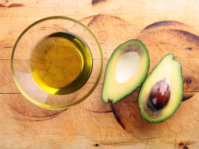 Sådan bruges avocado olie til hårvækst