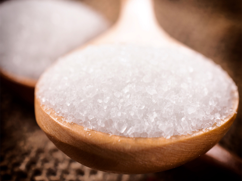 Hogyan kell használni a sót a korpásodás ellen