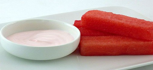Vandmelon og yoghurt ansigtspakke