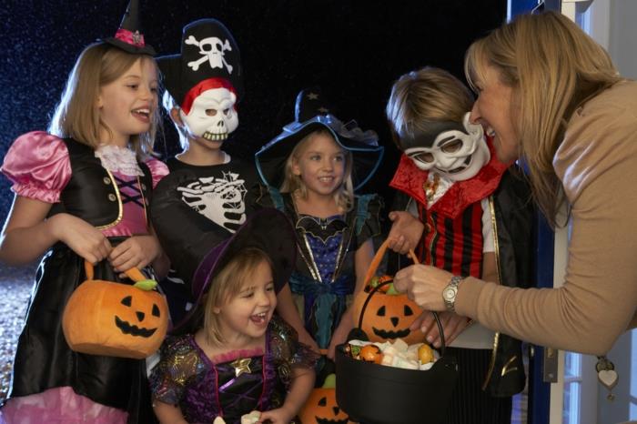 ideoita halloween -lastenjuhliin halloween -juhlaideoita kerätä makeisia