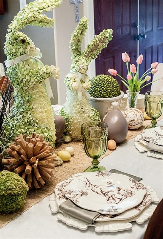 ideoita pääsiäisen koristelu näpertelypöydän koristelu tulppaanit pääsiäispupu kasveista