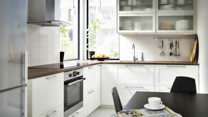 ikea -keittiöt modernit valkoiset grytnäs -ikkunat lasiovet