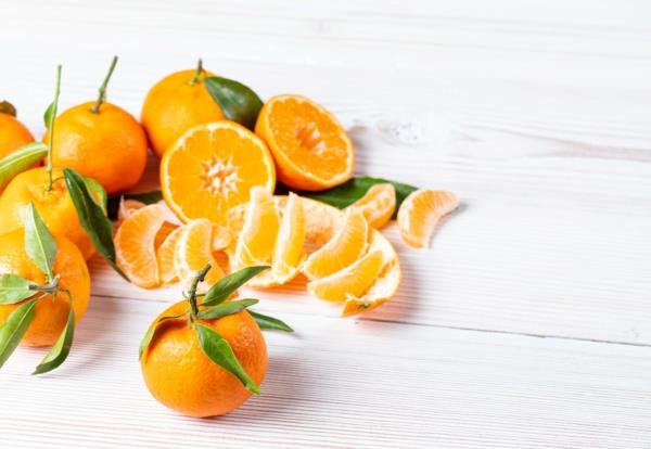 vahvistaa immuunijärjestelmää C -vitamiinin mandariinilla