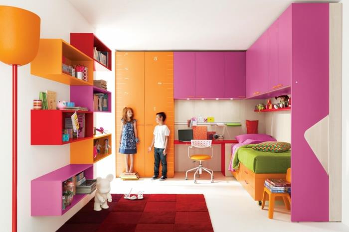 sisustus lastenhuone sisustus värilliset huonekalut punainen matto