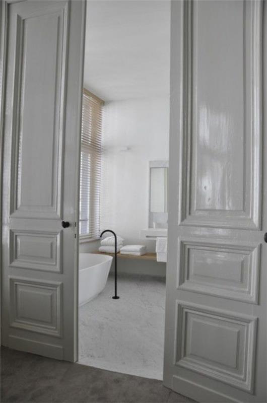 sisäovet valkoiset kylpyhuoneen pariovet
