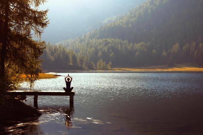 löytää sisäinen rauhallinen meditaatio jooga vinkkejä enemmän seesteisyyttä
