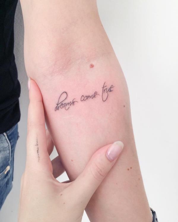 kirjoitusideoita tatuointeja