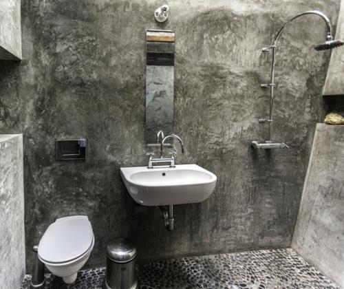 mielenkiintoinen kylpyhuoneen muotoilu kivi karkea suihkuallas