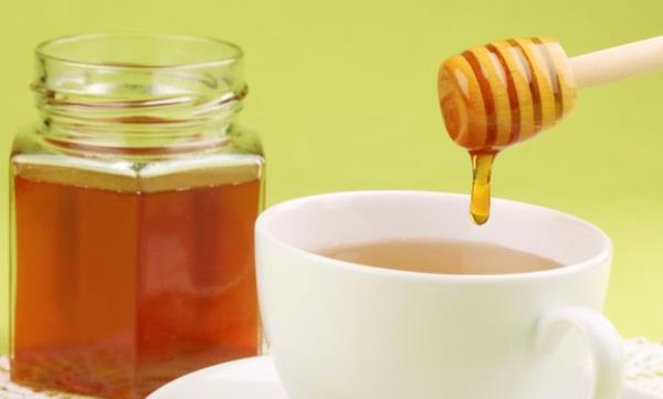 on hunaja terveellinen tee makea