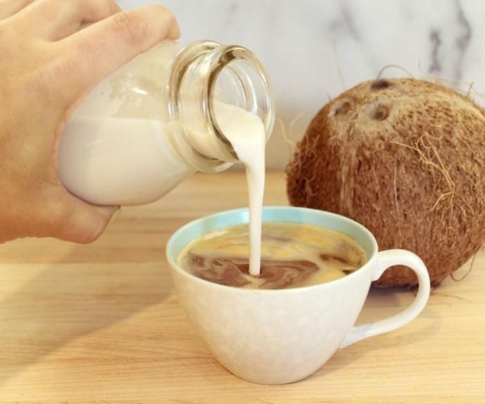 on kahvi terveellinen kookosmaito maito kahvi kookos