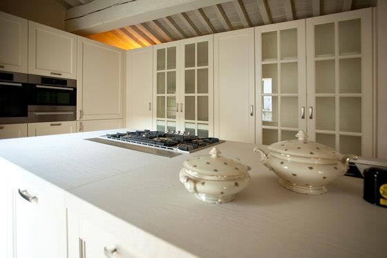 italialainen design keittiö valkoinen puu massiivinen arthesi grace m classic