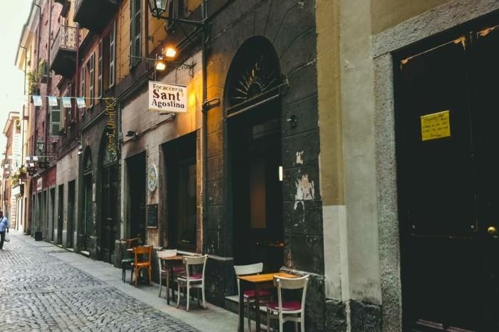 matka italiaan vegaaniruokaa focacceria sant agostino turin