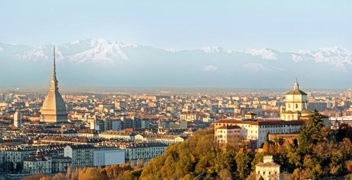 italialainen matka vegaaniruoka Turinon panoraama