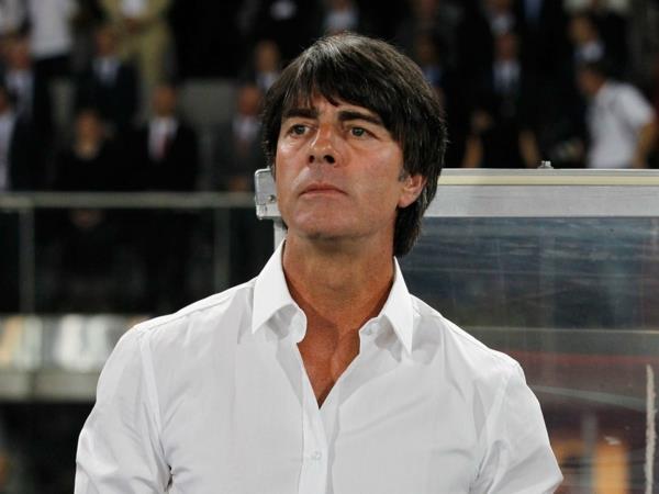 joachim löw jogi miellyttävä vakava valmentaja