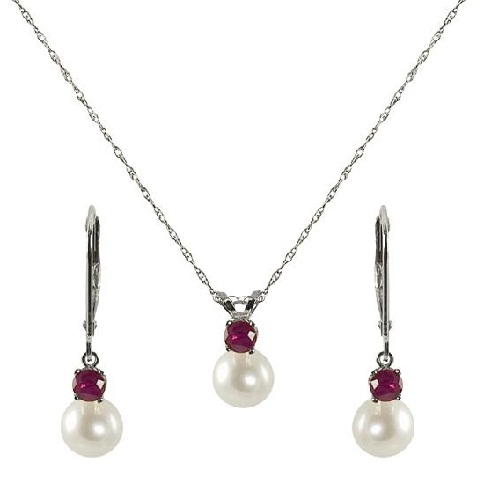 Pearl és Ruby July birthstone ékszerek