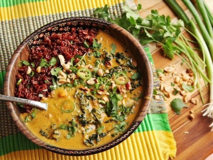 lehtikaali keitto maapähkinä gruenkohl
