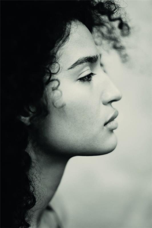 pirelli indya mooren kalenteri