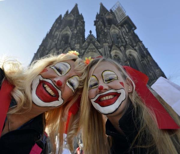 Karnevaali 2015 Kölnin klovneissa