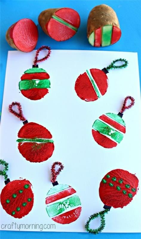 peruna postimerkit näpertelevät joulukortteja lasten kanssa