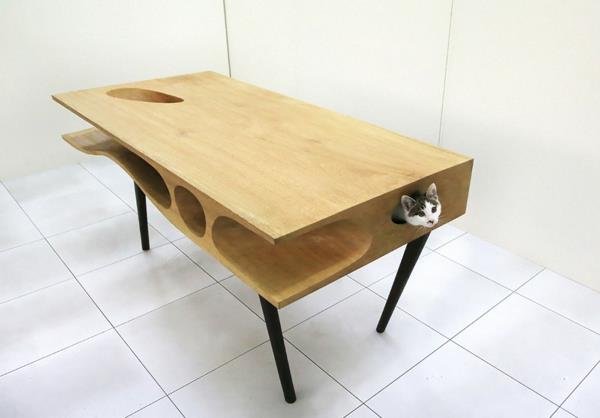 kissan huonekalut ruokapöytä massiivipuuta piilopaikka