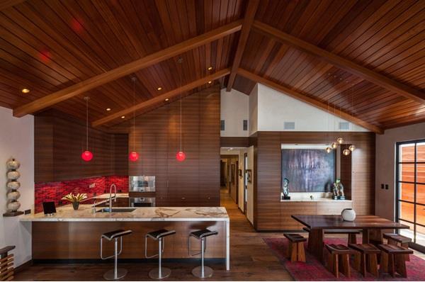 keittiön suunnittelu aasialaiseen tyyliin Manhattan Beach House puukeittiö