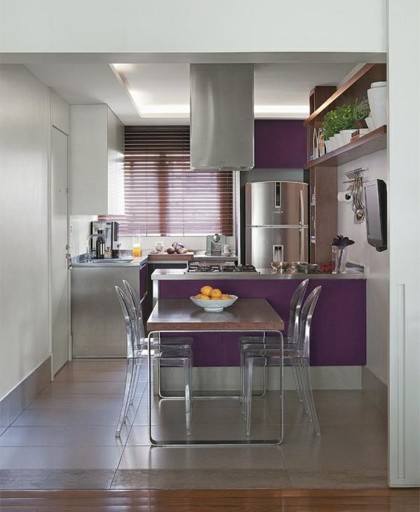 keittiökalustesetti violetit elementit