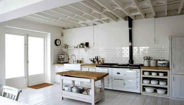 keittiö inspiraatio maalaismainen maalaistyylinen keittiö