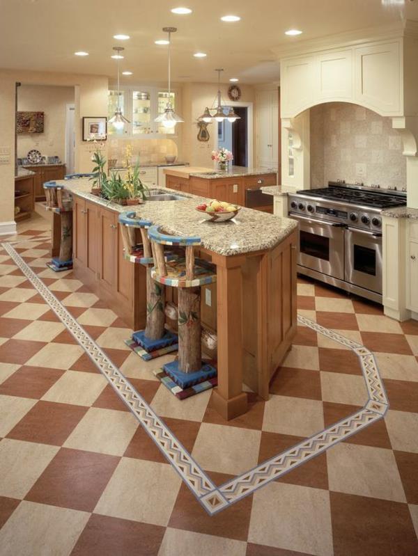 keittiön lattian shakkimatto kuvio kermanvärinen ja ruskea