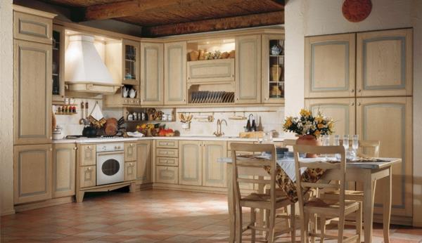 keittiökalusteet klassiseen provence -tyyliin