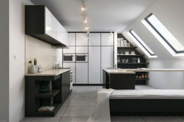 Ylimmässä kerroksessa huoneisto keittiökalusteet viisto katto sisustus ideoita keittiö30
