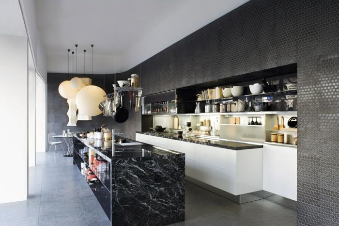 keittiökalusteiden materiaali keittiösaari marmori avoimet seinähyllyt