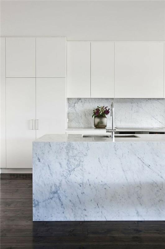 keittiökalusteiden materiaali marmorinen keittiösaari keittiö takaseinä