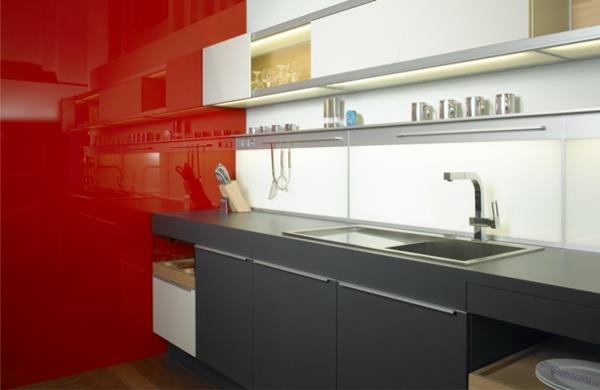 keittiön takaseinät kaakeloitu peili lasiseinä keittiö punainen roiskesuoja keittiö