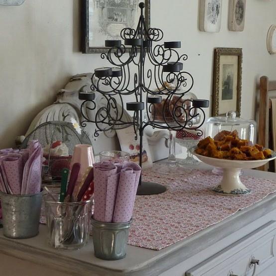 kynttilänjalka idea koristeellinen tyylikäs maalaismainen maalais -ranskalainen ruokasali