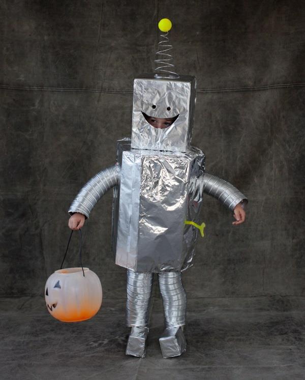 lasten halloween -puvut tekevät itsestään robotteja